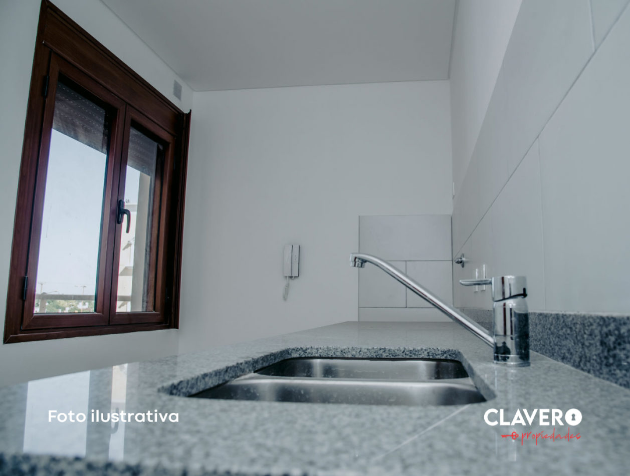 VENTA Dpto. 2 dorm. con cochera - Adjudicado - u$s.65.000.-