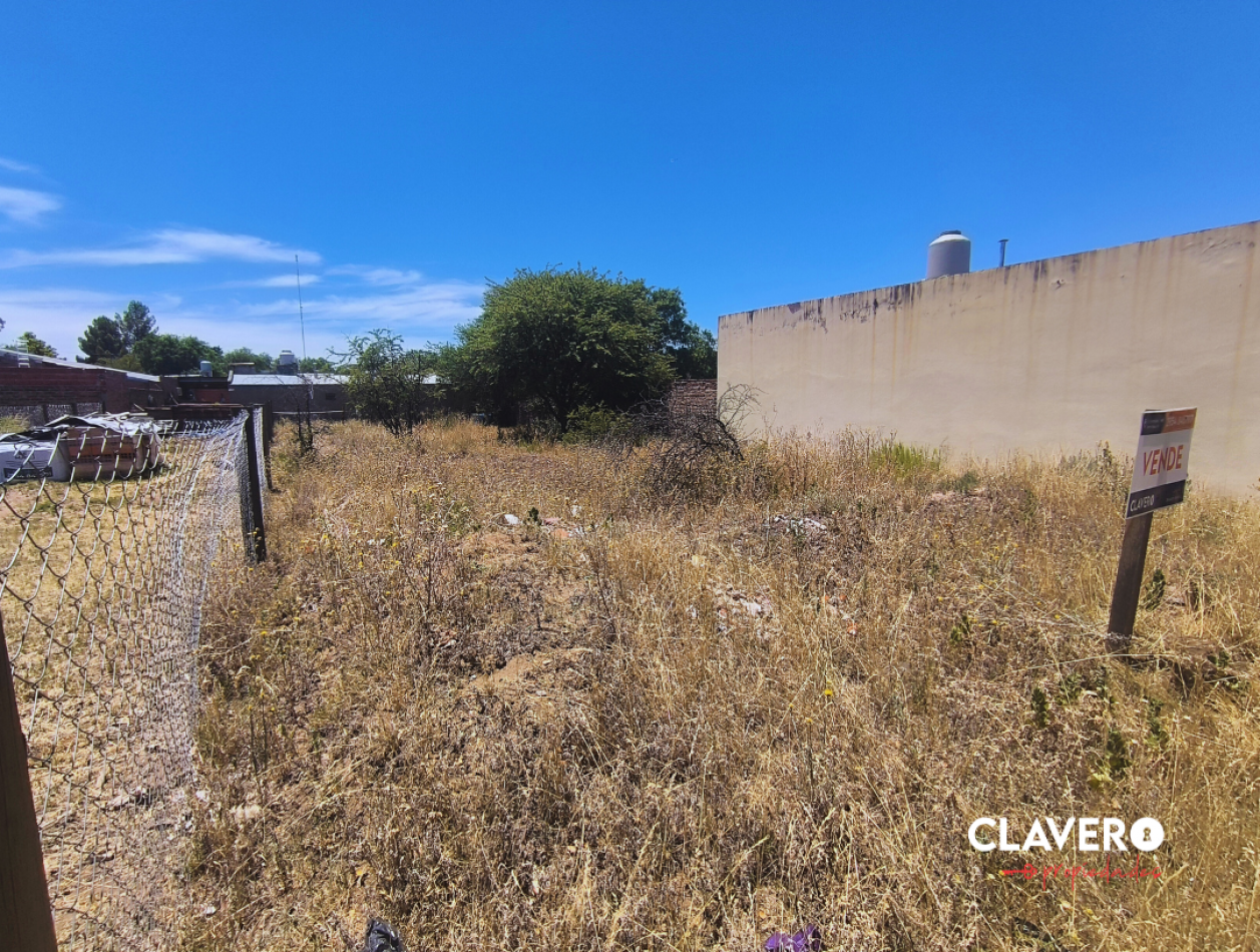 Terreno con todos los servicios en Toay