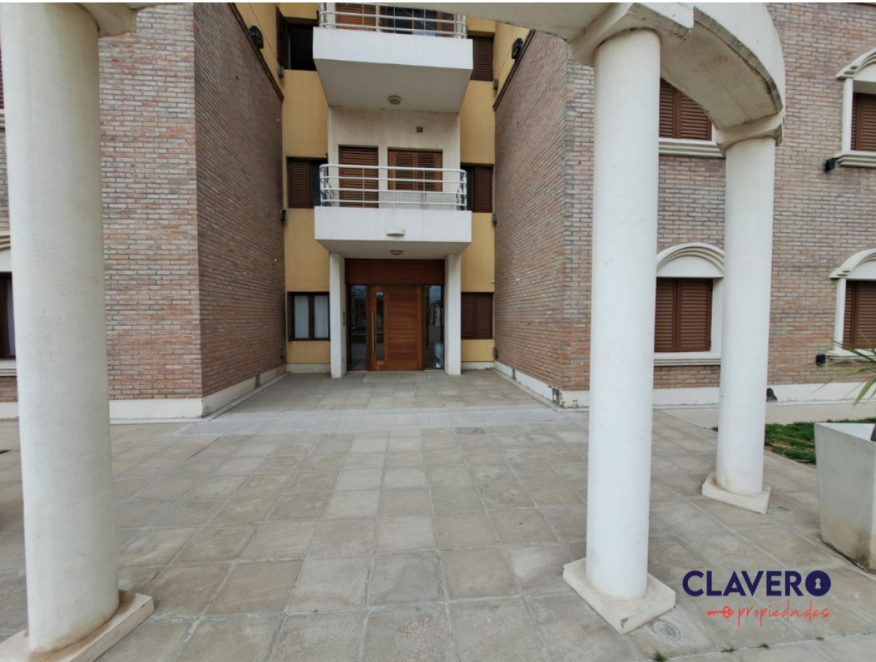 VENTA Dpto. 2 dorm. con cochera - Adjudicado - u$s.65.000.-